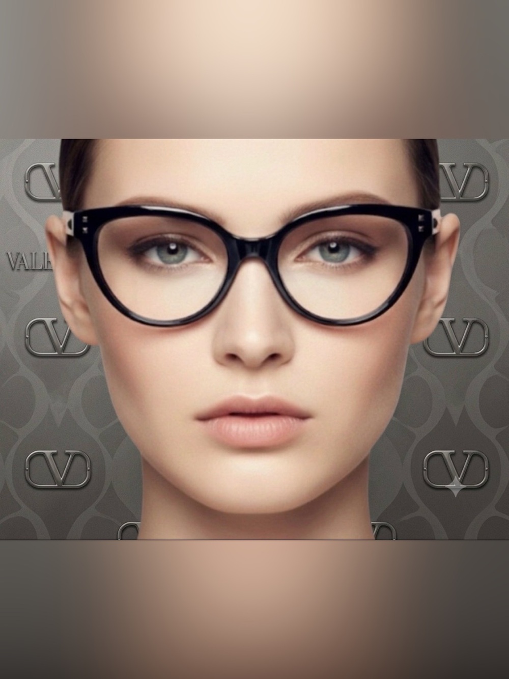 New Authentic Valentino luxury designer prescription eyeglasses frames display